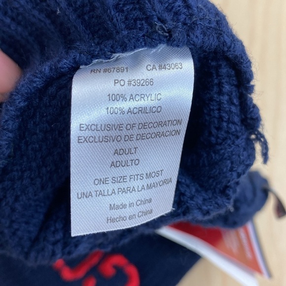 NWT Team USA Navy Blue Cable Knit Mittens - Picture 4 of 4